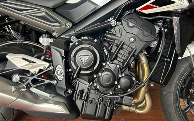 2024 Triumph Street Triple 765 R