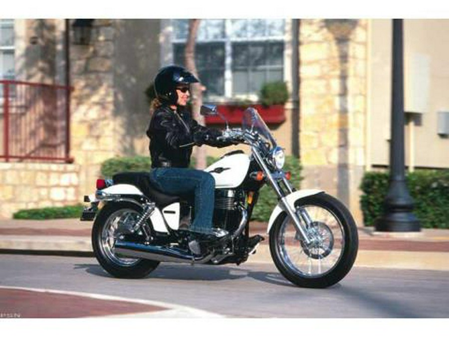 2005 Suzuki Boulevard S40