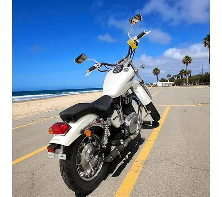 2005 Suzuki Boulevard S40