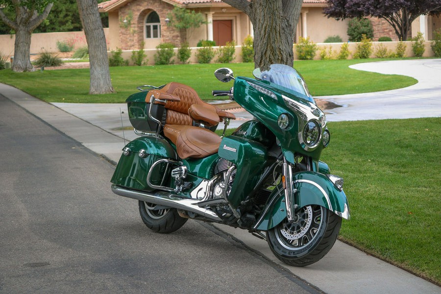 2017 Indian Motorcycle® Roadmaster® Icon Fairway Green