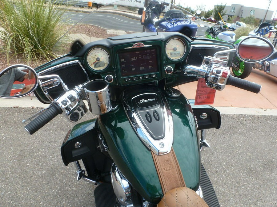 2017 Indian Motorcycle® Roadmaster® Icon Fairway Green
