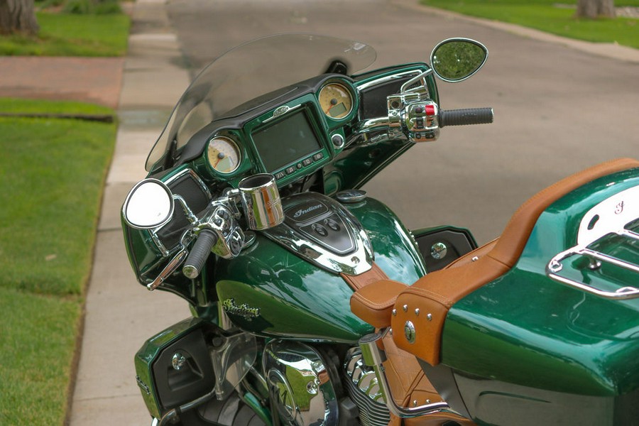2017 Indian Motorcycle® Roadmaster® Icon Fairway Green