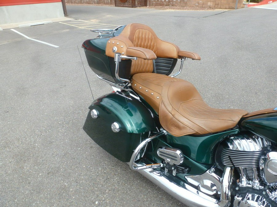 2017 Indian Motorcycle® Roadmaster® Icon Fairway Green