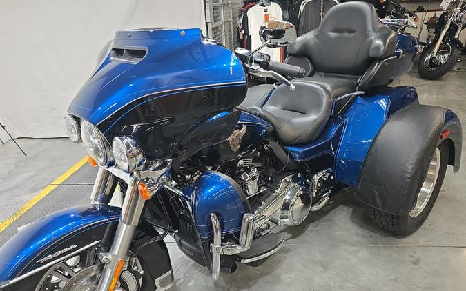 FLHTCUTG 2018 Tri Glide® Ultra