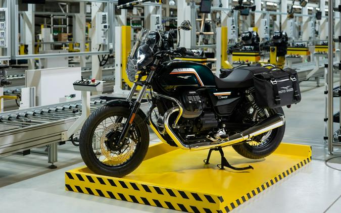 2027 Moto Guzzi V7 Special