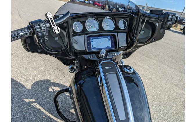 2021 Harley-Davidson® Street Glide Special