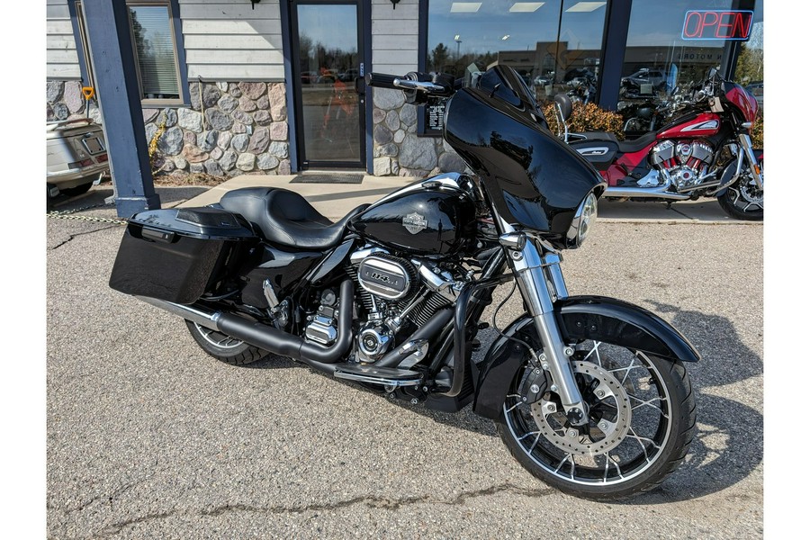 2021 Harley-Davidson® Street Glide Special