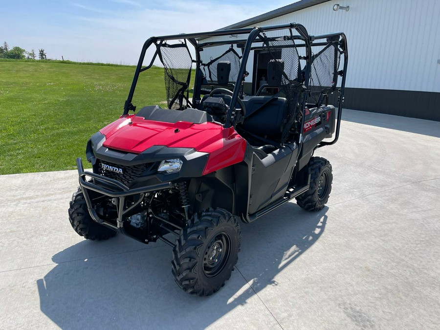 2024 Honda Pioneer 700-4