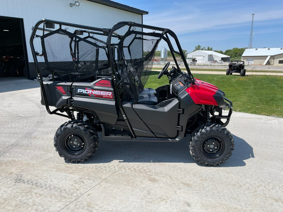 2024 Honda Pioneer 700-4