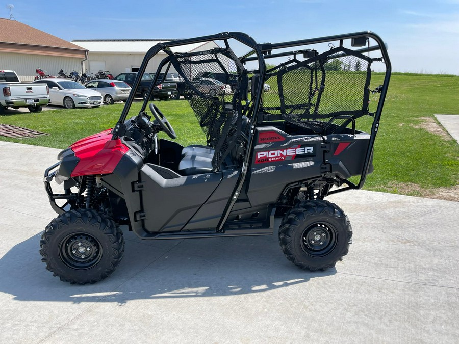 2024 Honda Pioneer 700-4