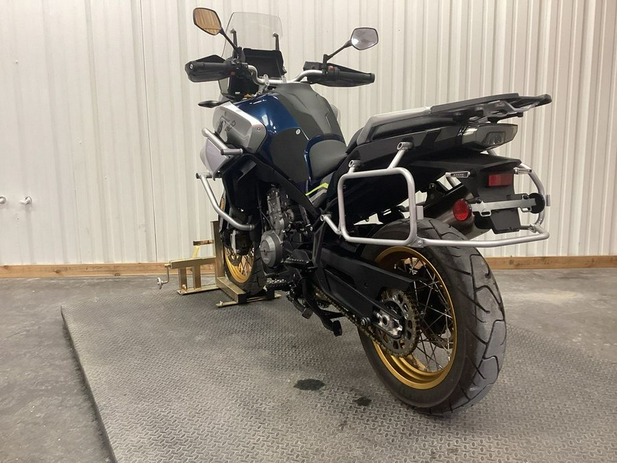 2023 CFMOTO Ibex 800 T