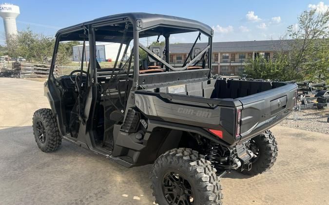 2026 Can-Am® Defender MAX LONE STAR HD11