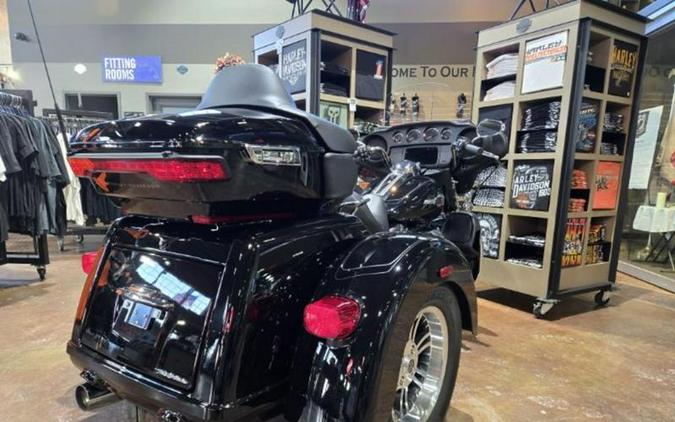 2023 Harley-Davidson® FLHTCUTG - Tri Glide® Ultra