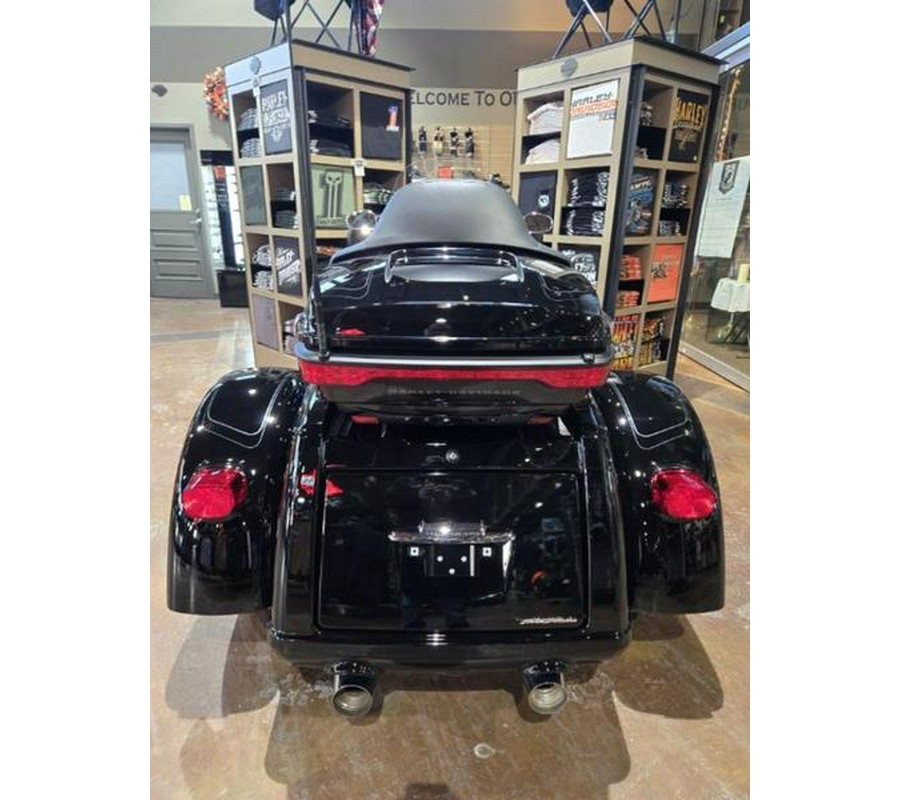 2023 Harley-Davidson® FLHTCUTG - Tri Glide® Ultra