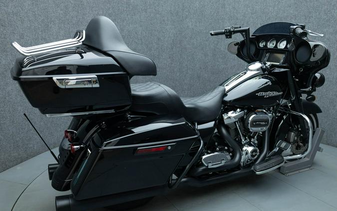 2017 HARLEY DAVIDSON FLHXS STREET GLIDE SPECIAL W/ABS