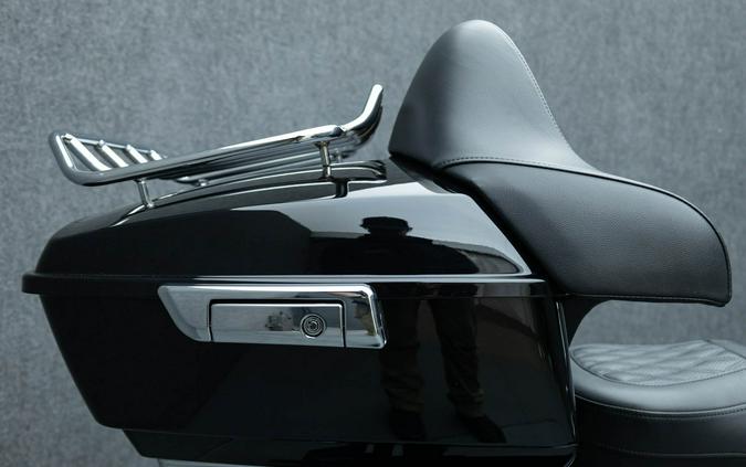2017 HARLEY DAVIDSON FLHXS STREET GLIDE SPECIAL W/ABS