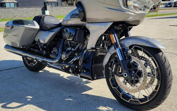 2023 Harley-Davidson CVO Road Glide Review [16 Fast Facts]