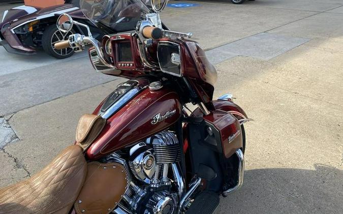 2019 Indian Motorcycle® Roadmaster® Burgundy Metallic