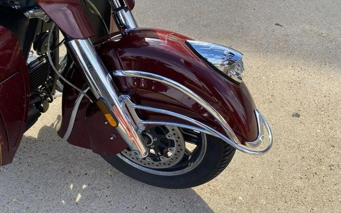 2019 Indian Motorcycle® Roadmaster® Burgundy Metallic