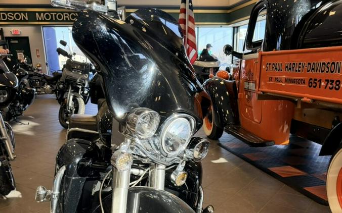 2007 Harley-Davidson Road King Classic FLHRC