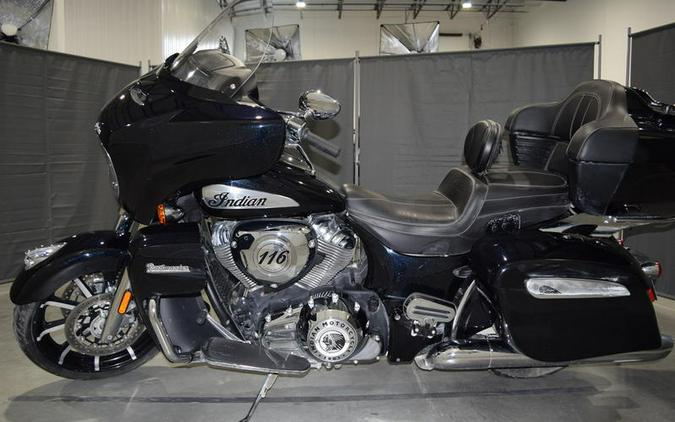 2021 Indian Motorcycle® Roadmaster® Limited Thunder Black Azure Crystal