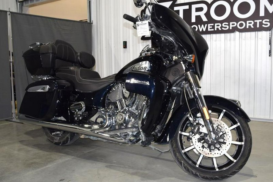 2021 Indian Motorcycle® Roadmaster® Limited Thunder Black Azure Crystal