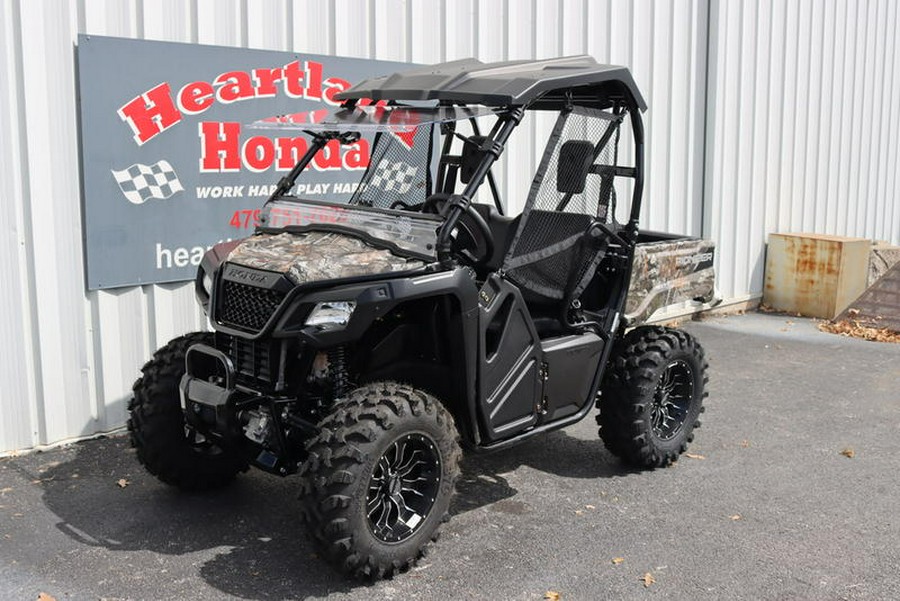 2025 Honda® Pioneer 520 Truetimber Atera Camo