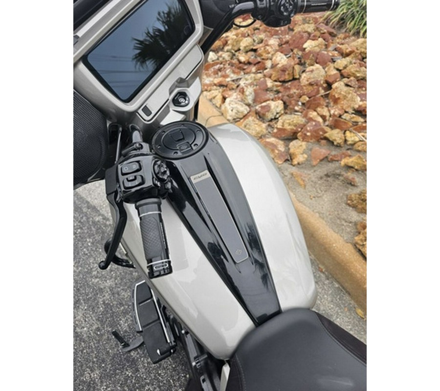 2023 Harley-Davidson FLHXSE - CVO Street Glide