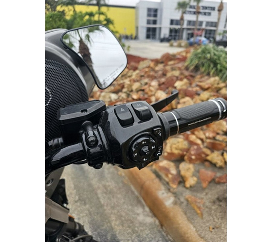 2023 Harley-Davidson FLHXSE - CVO Street Glide