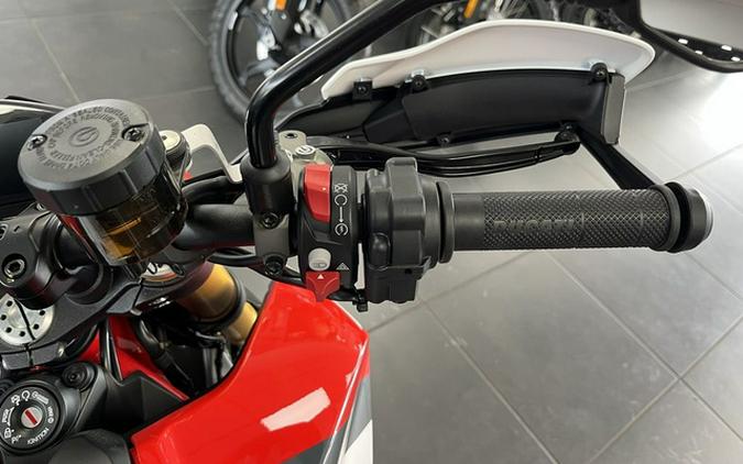 2025 Ducati Hypermotard 950 SP Special Livery 950 SP