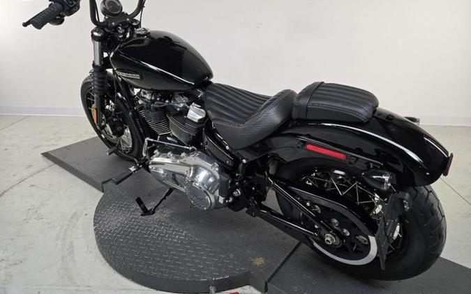 2025 Harley-Davidson® FXBB - Street Bob®