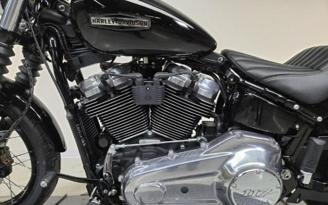 2025 Harley-Davidson® FXBB - Street Bob®