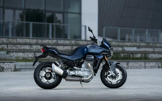 2027 Moto Guzzi V100 Mandello