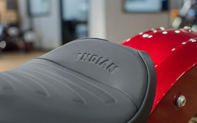 2025 Indian Scout Classic Limited +Tech Sunset Red Metallic