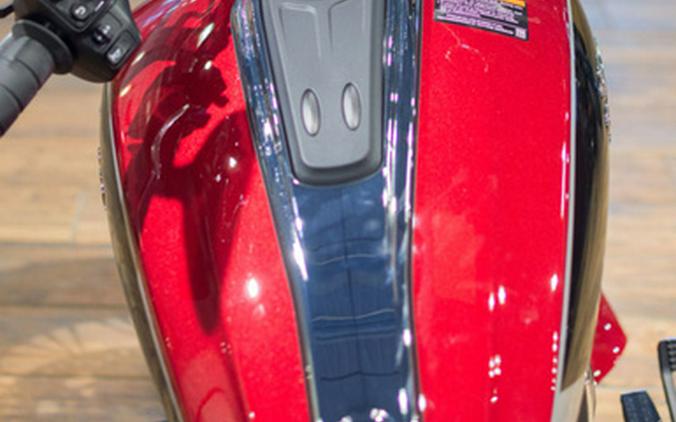 2025 Indian Scout Classic Limited +Tech Sunset Red Metallic