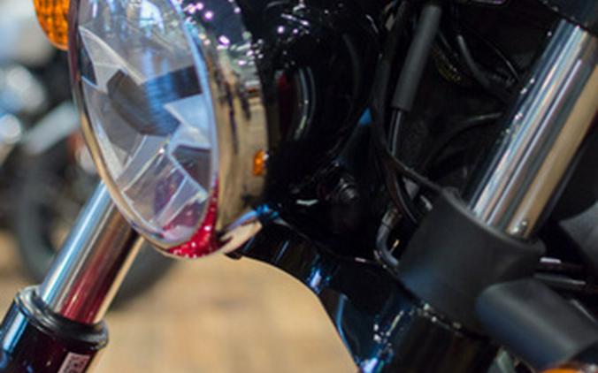 2025 Indian Scout Classic Limited +Tech Sunset Red Metallic