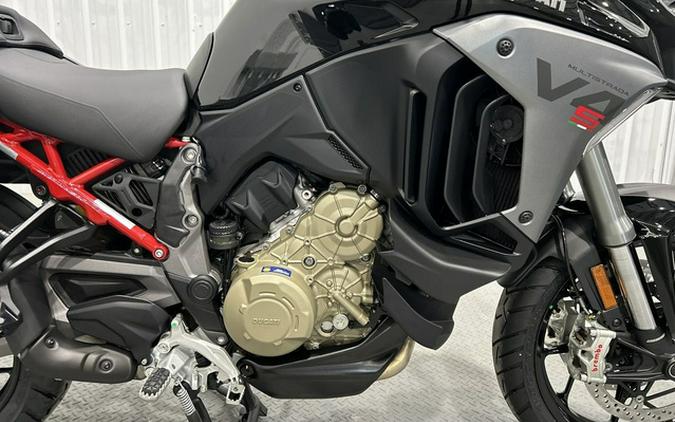 2025 Ducati Multistrada V4 S Travel & Radar Aviator Grey V4 S