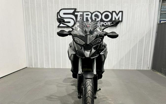 2025 Ducati Multistrada V4 S Travel & Radar Aviator Grey V4 S