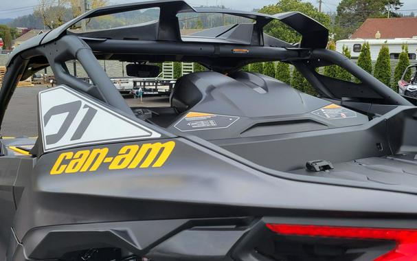 2025 Can-Am® Maverick R X RS