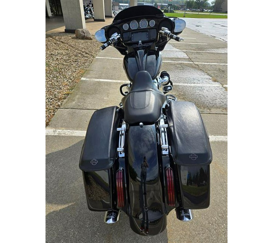 2017 Harley-Davidson Street Glide® Special