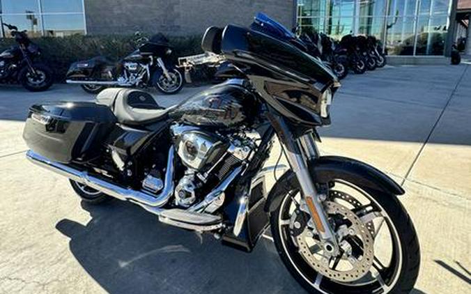 2026 Harley-Davidson® FLHX - Street Glide®