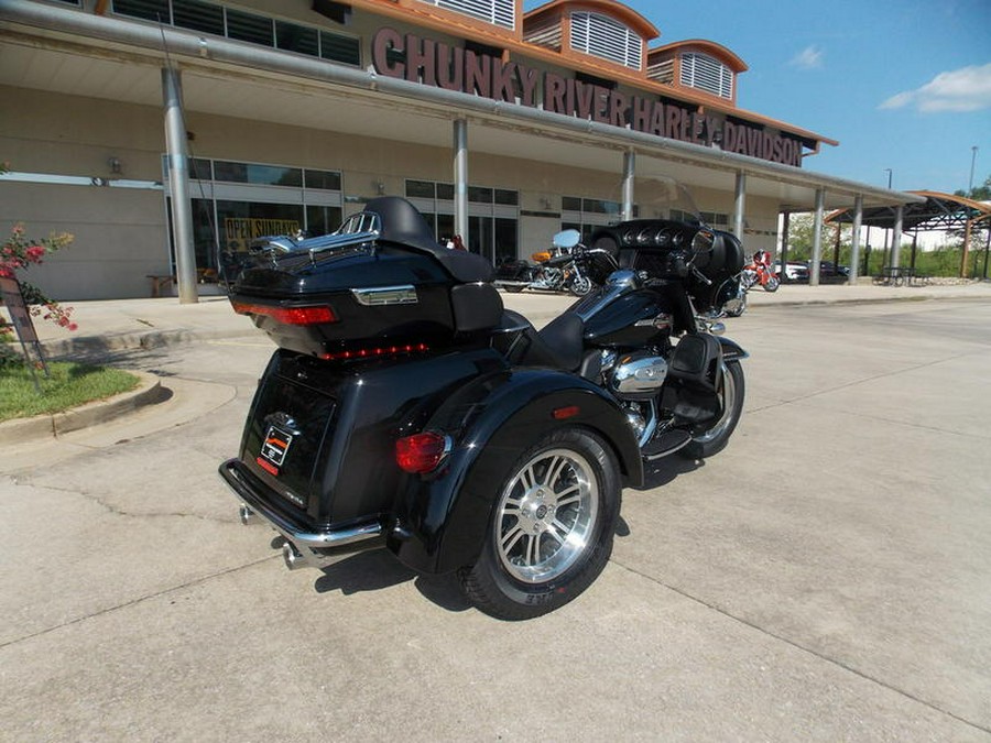 2023 Harley-Davidson® FLHTCUTG - Tri Glide® Ultra