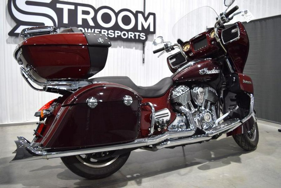 2021 Indian Motorcycle® Roadmaster® Maroon Metallic/Crimson Metallic