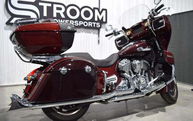 2021 Indian Motorcycle® Roadmaster® Maroon Metallic/Crimson Metallic