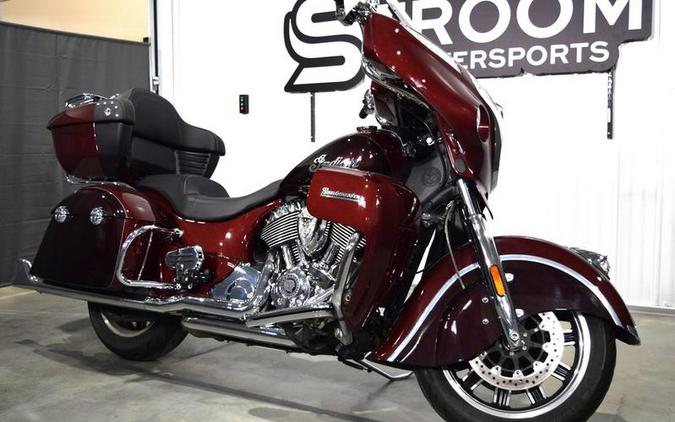 2021 Indian Motorcycle® Roadmaster® Maroon Metallic/Crimson Metallic