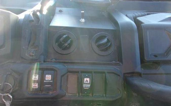 2022 Can-Am Defender DPS HD10