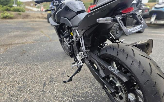 2023 Suzuki GSX-8S