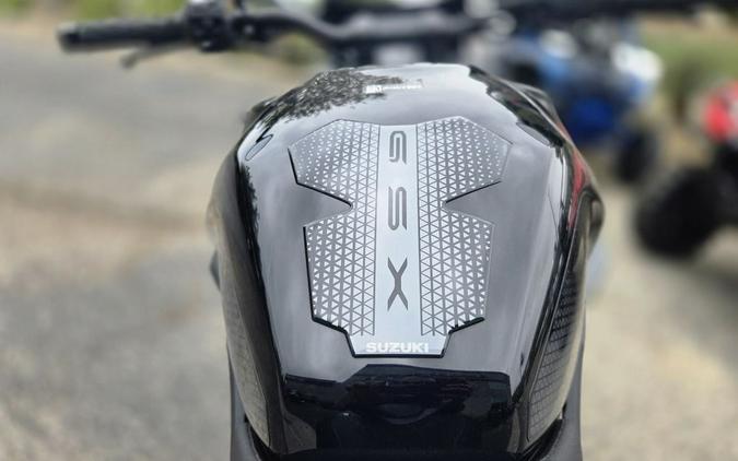 2023 Suzuki GSX-8S