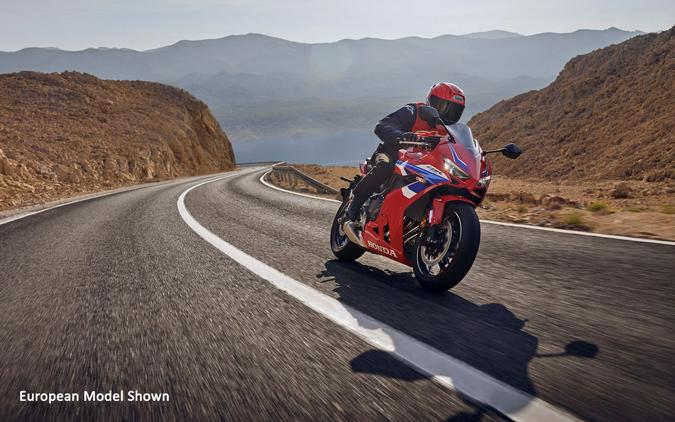 2025 Honda CBR650R E-Clutch