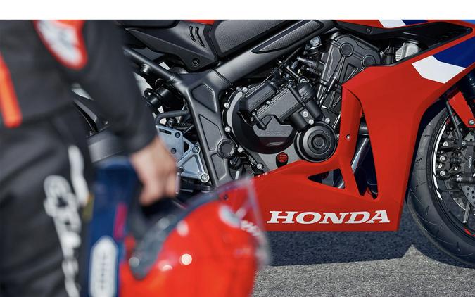 2025 Honda CBR650R E-Clutch